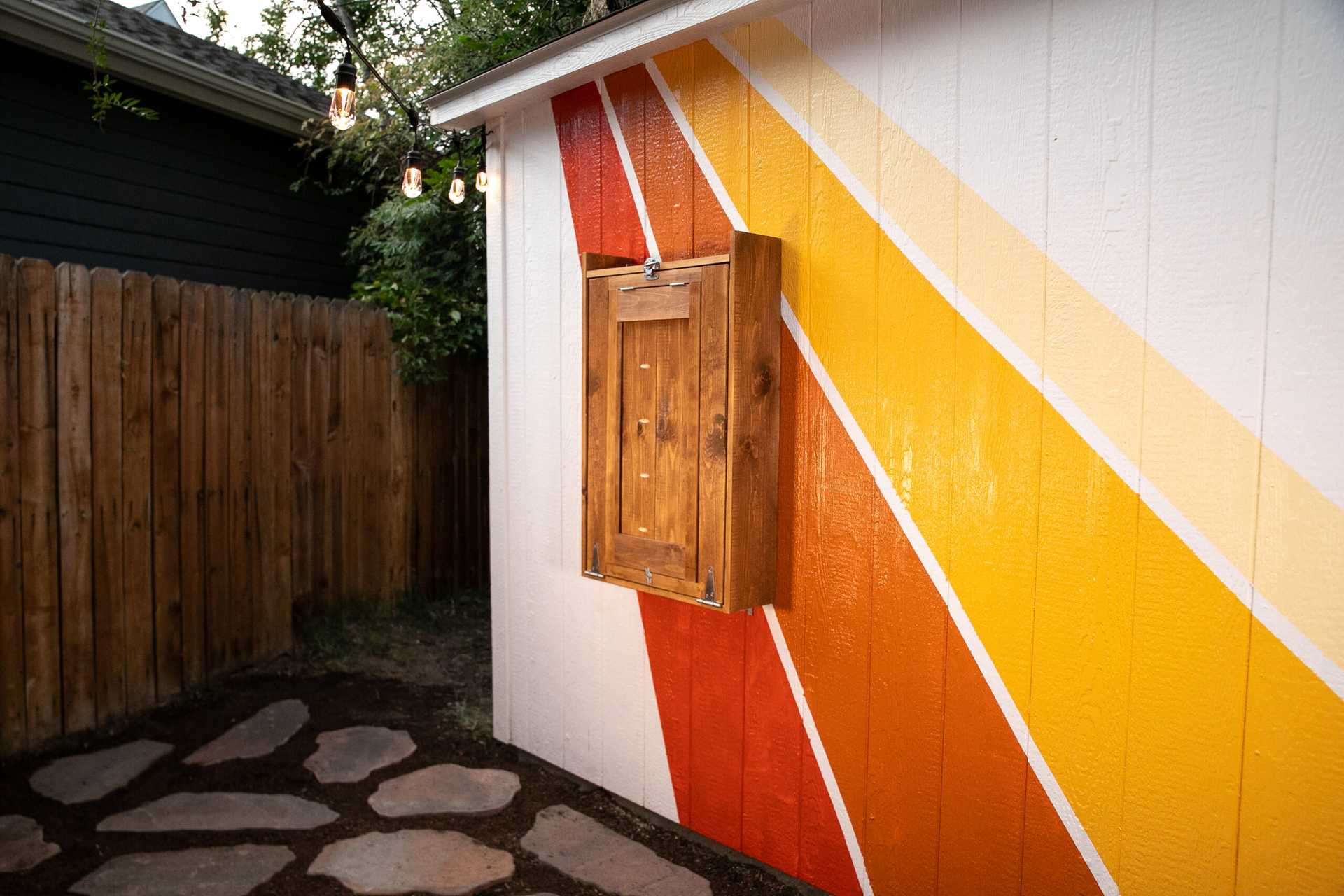 A Murphy Bar on the side of a shed.